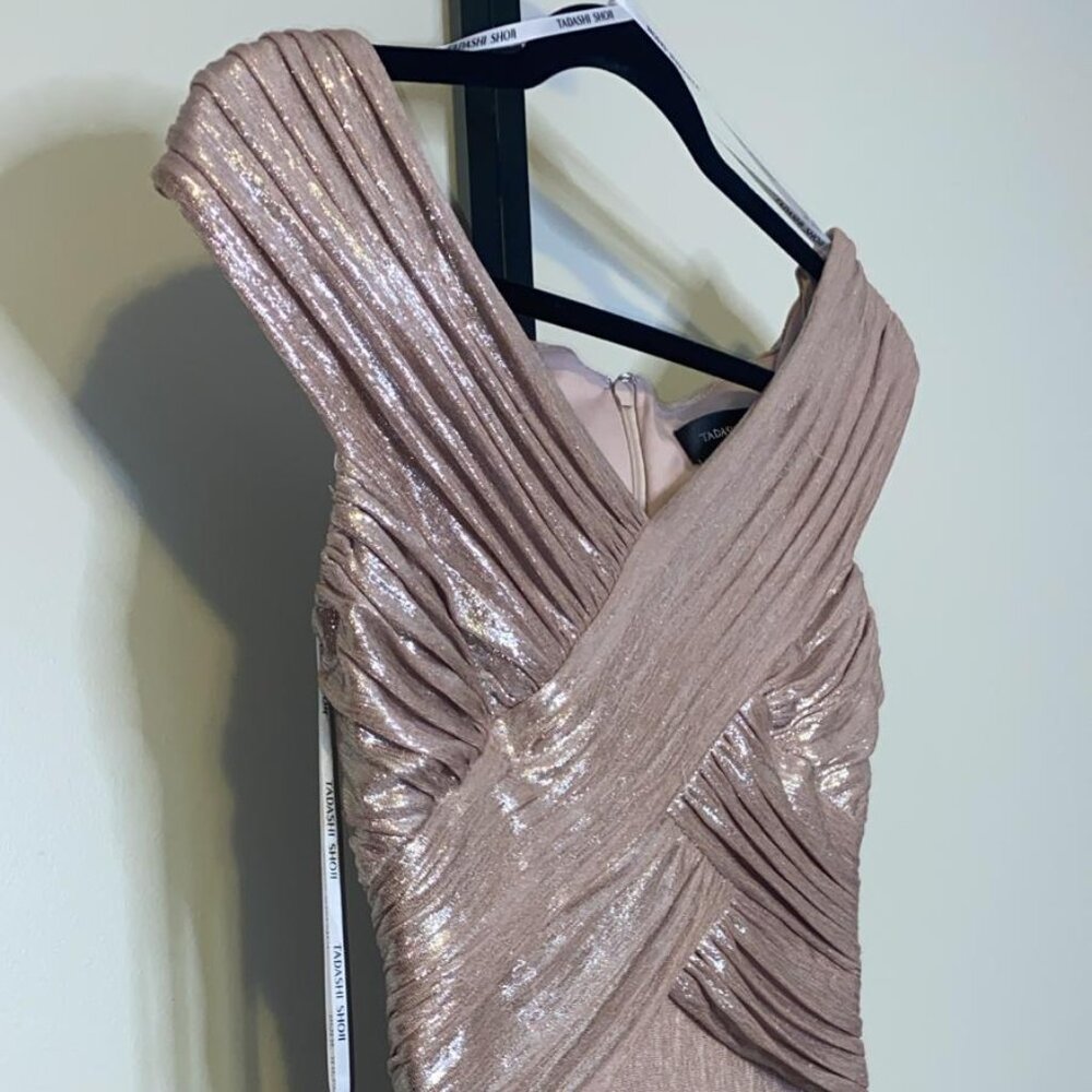 TADASHI SHOJI Constance Pleated Gown in Stretch-lamé - Picture 2 of 9